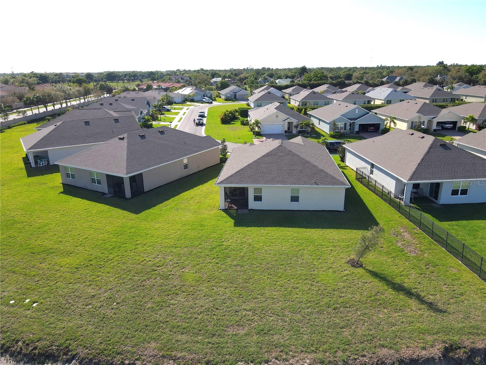 RIVER CLUB - Residential