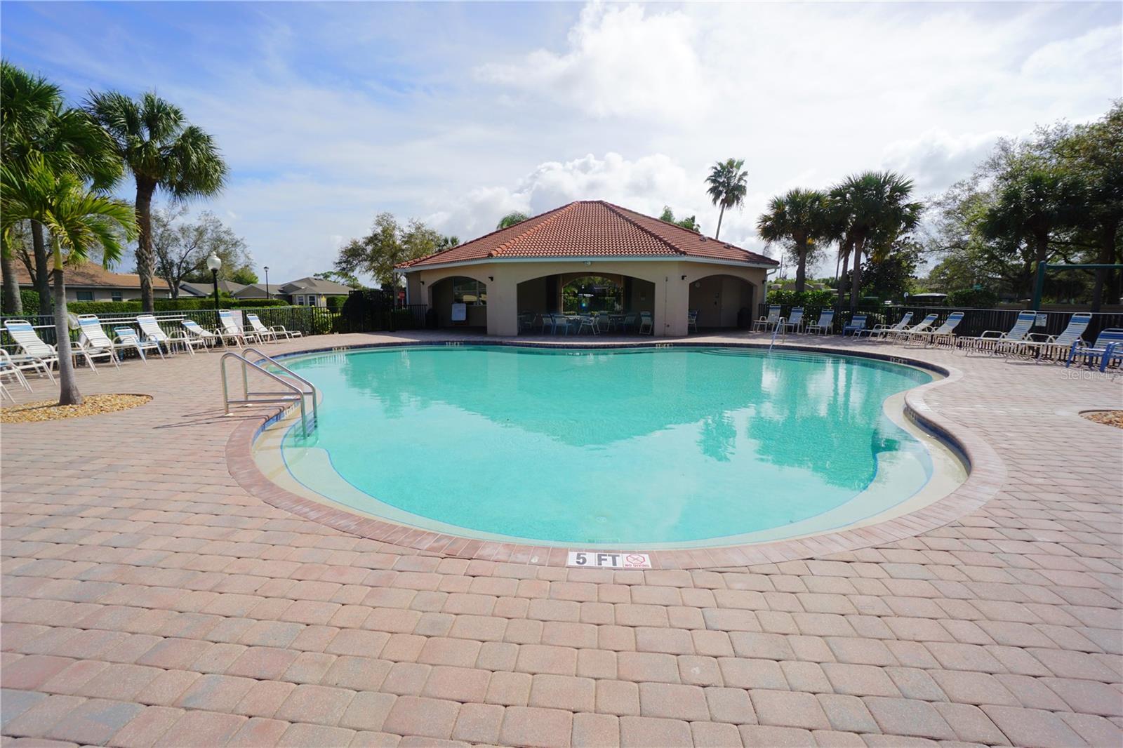 RIVER CLUB - Residential