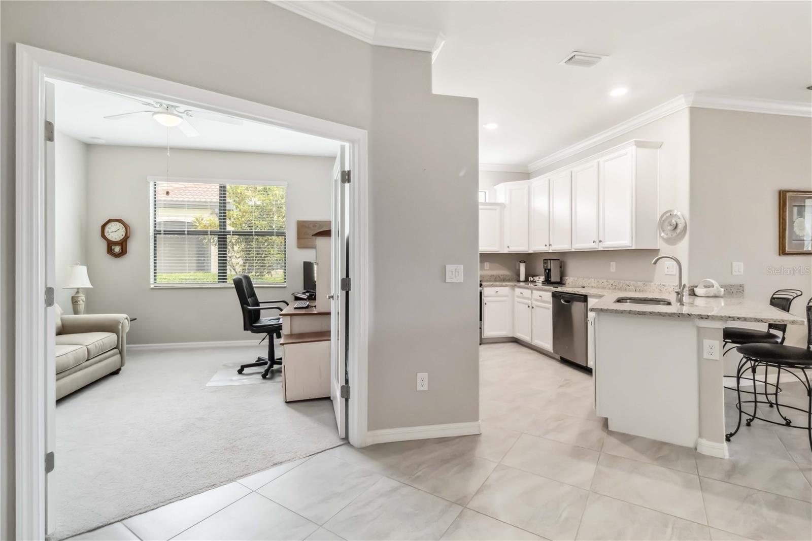 SARASOTA NATIONAL PH 12-A - Residential Lease