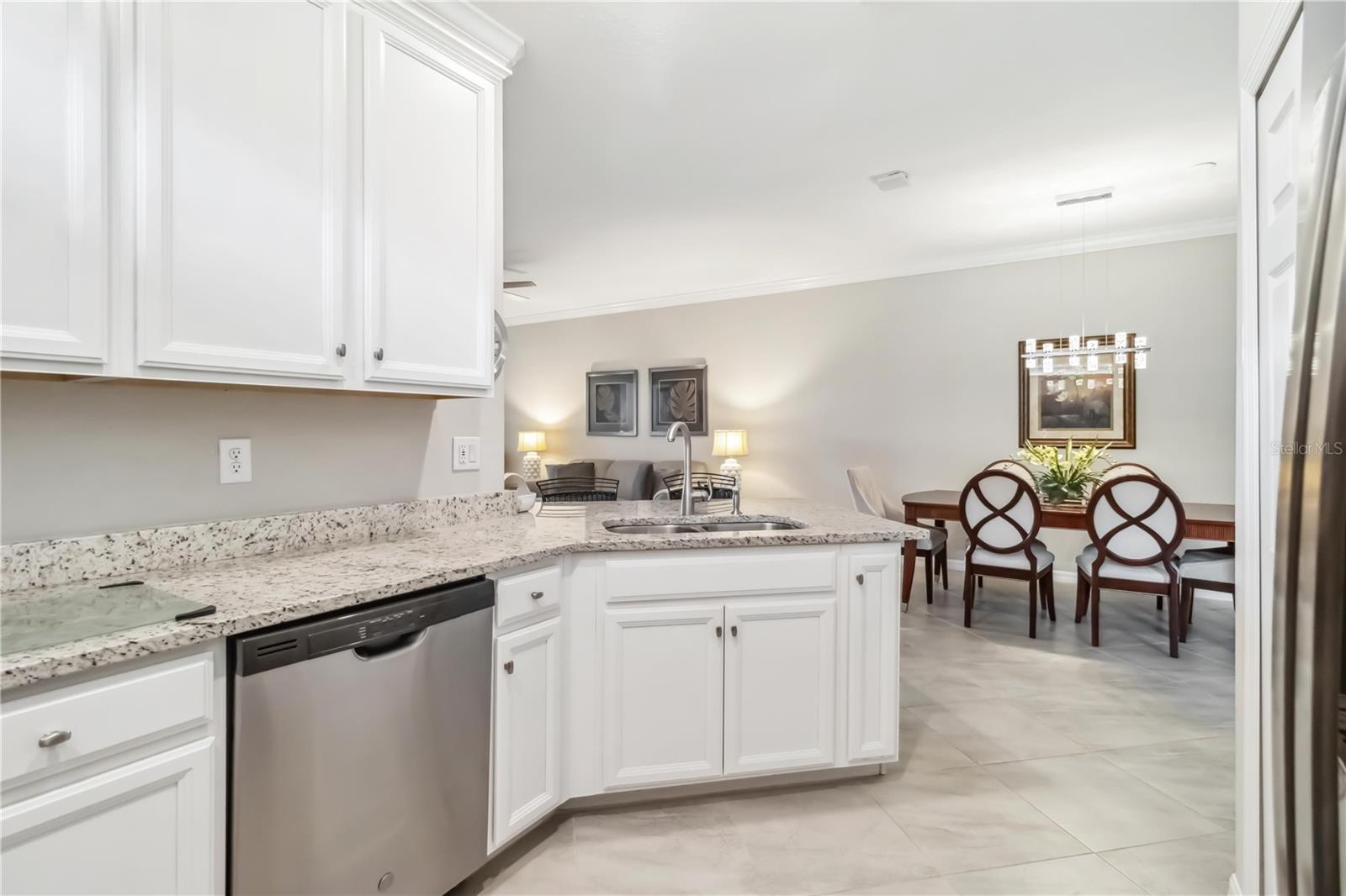 SARASOTA NATIONAL PH 12-A - Residential Lease