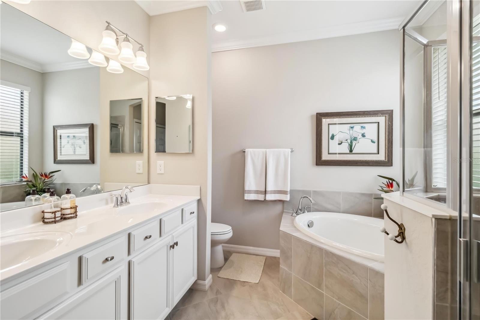 SARASOTA NATIONAL PH 12-A - Residential Lease