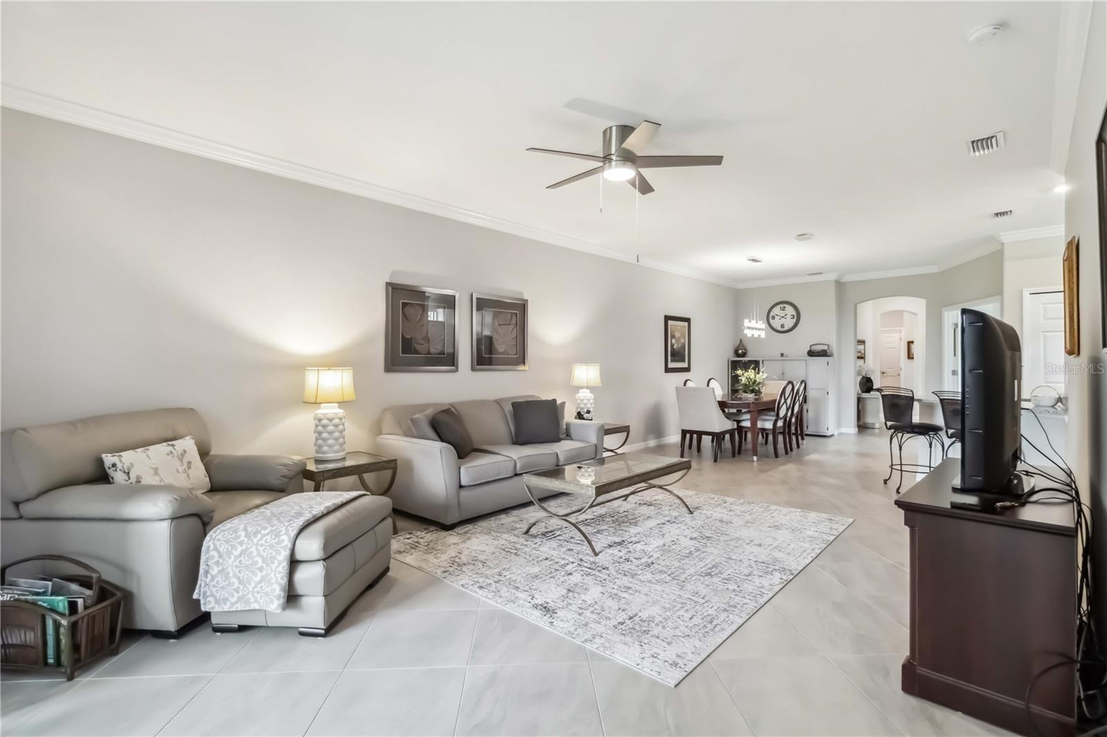 SARASOTA NATIONAL PH 12-A - Residential Lease