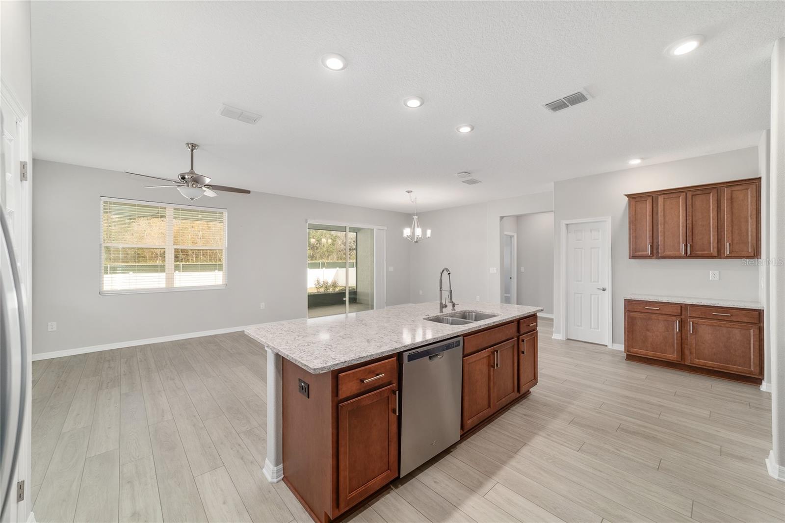 WEYBOURNE LANDING - Residential