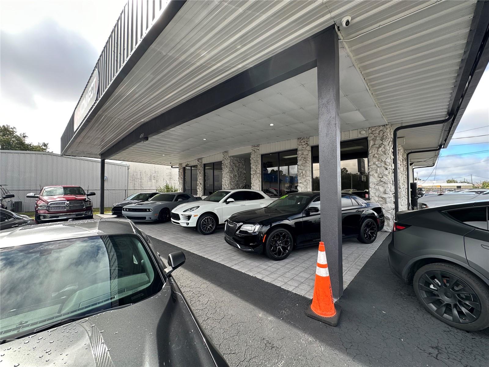 DREW PARK RE OF - Commercial Sale