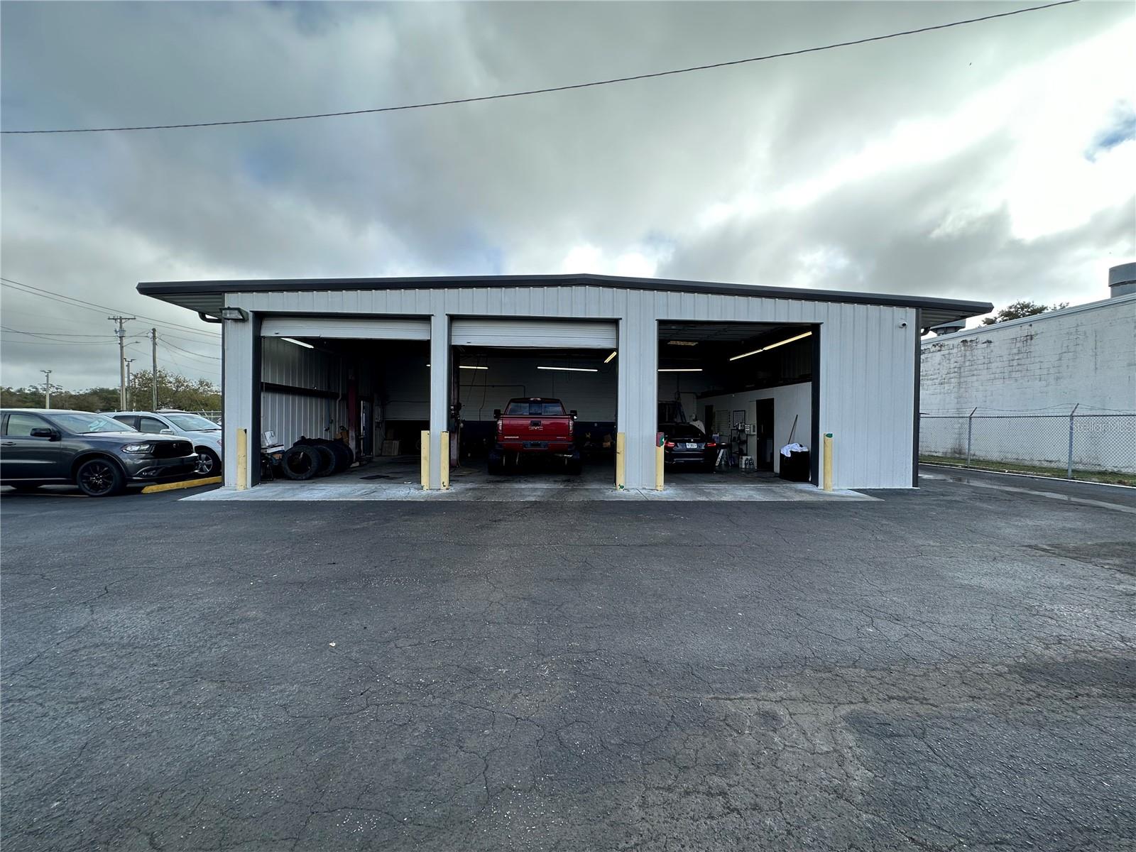 DREW PARK RE OF - Commercial Sale