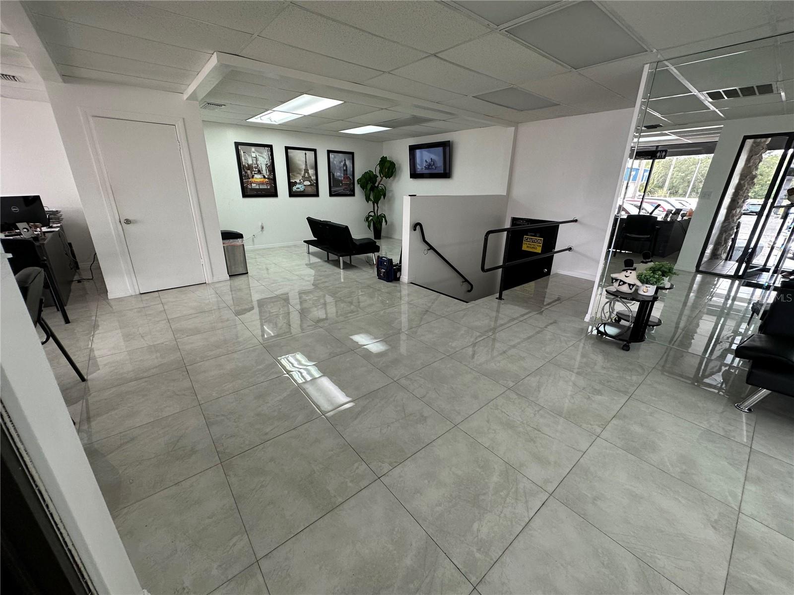 DREW PARK RE OF - Commercial Sale