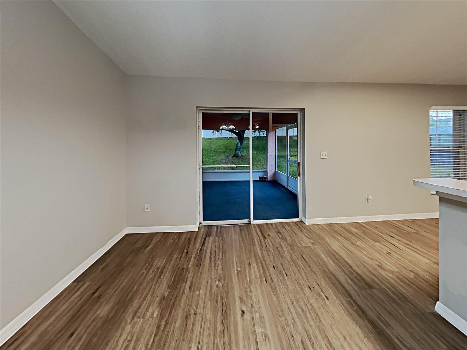 EASTRIDGE PH 01 - Residential Lease