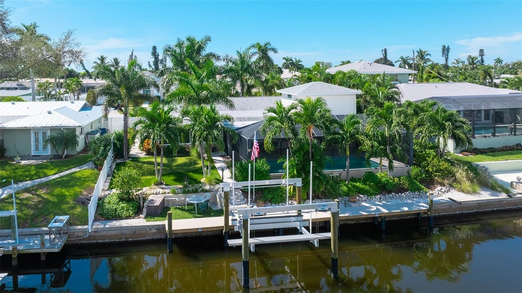 Photo of 4907 Coral Boulevard, Bradenton, FL 34210 (MLS # A4708981)