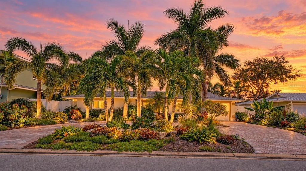 Photo of 4907 Coral Boulevard, Bradenton, FL 34210 (MLS # A4708981)