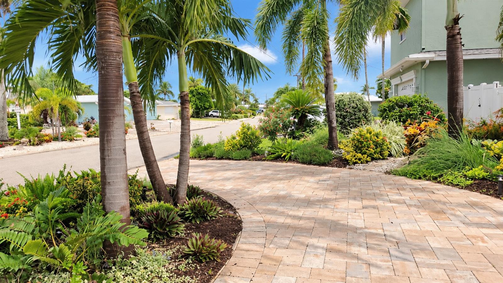 4907 CORAL BOULEVARD, BRADENTON, FL, 34210 3 4907 CORAL BOULEVARD