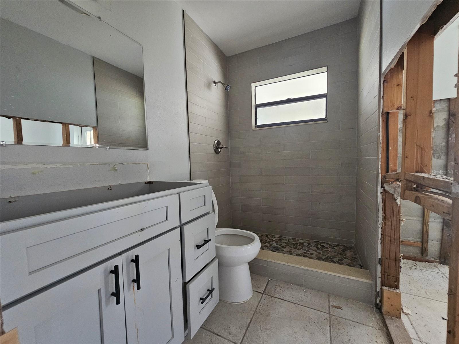 SHOREACRES CENTER - Residential