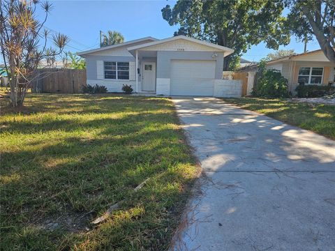 Casas a venda 165 - Jen Dantas 1782 MICHIGAN AVENUE NE ST PETERSBURG FL 33703