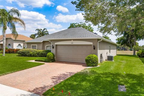 A home in APOPKA