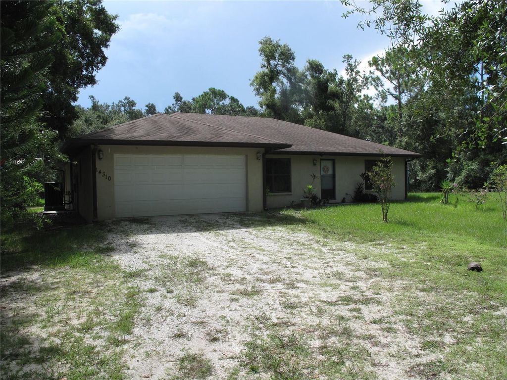 Photo of 14310 Manatee Road, Parrish, FL 34219 (MLS # A4662191)