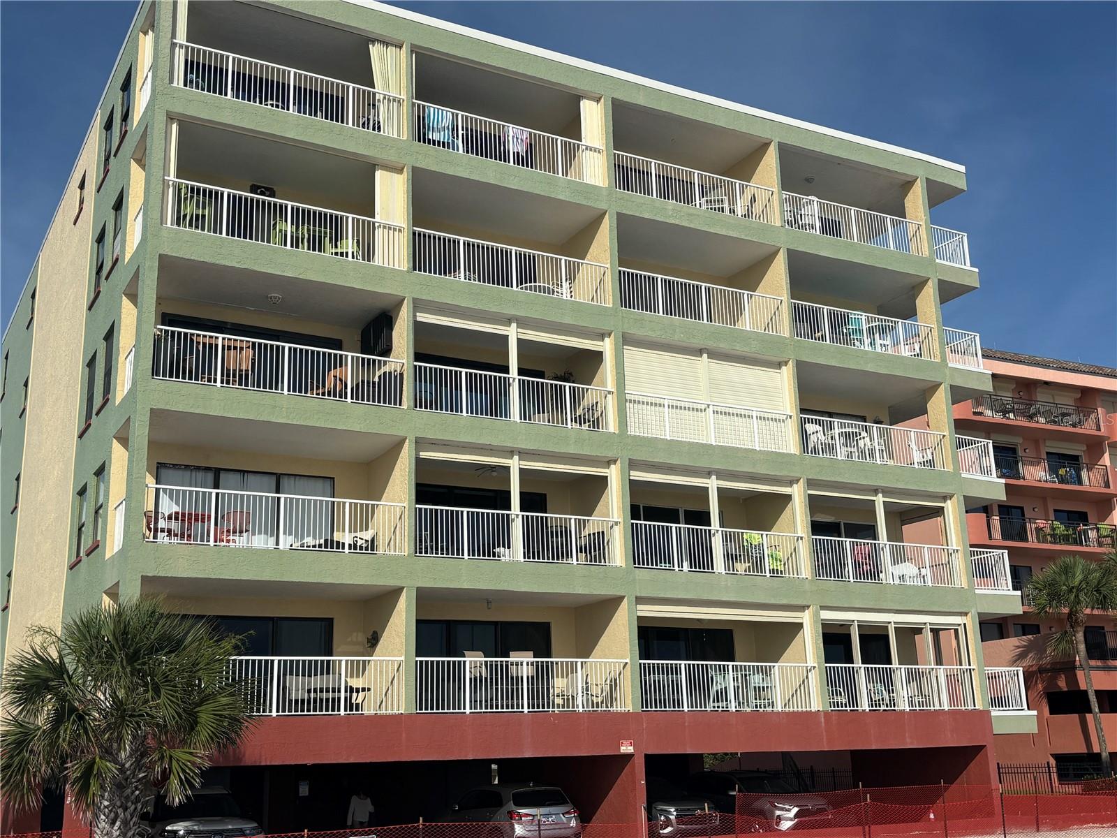 19236 GULF BOULEVARD 402