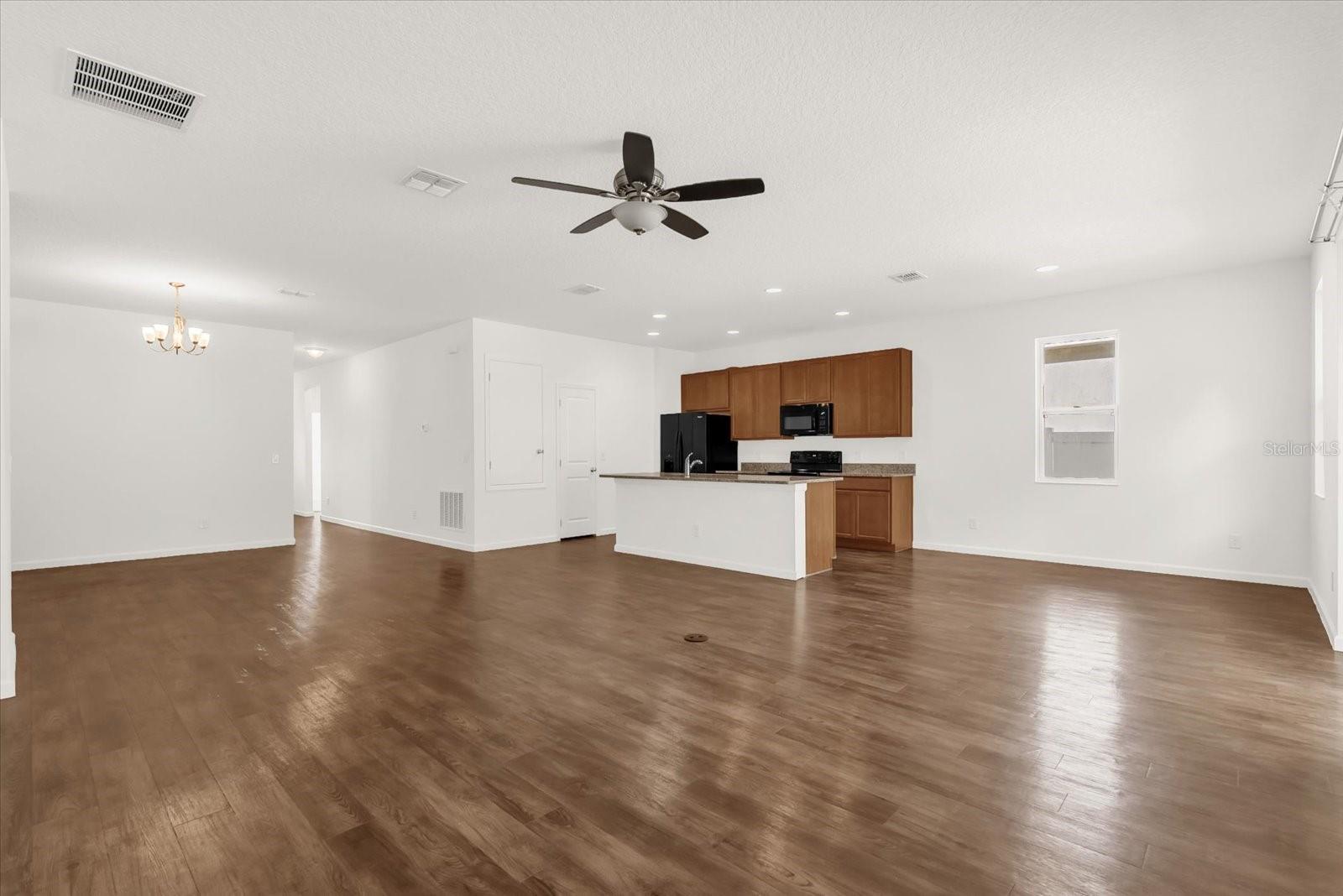 SILVER OAK PHASE 1 - Residential