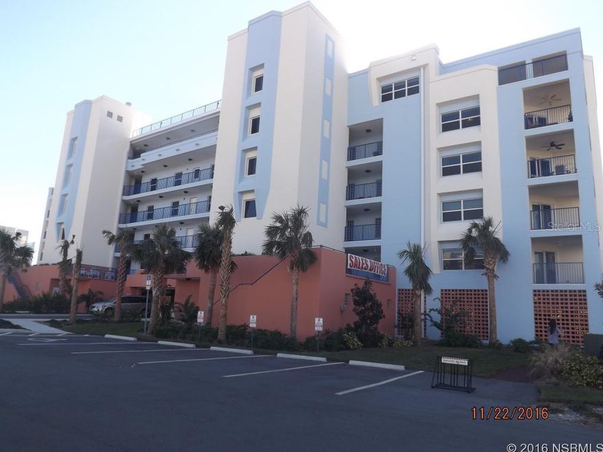FRESHLY AND COMPLETELY REFURBISHED 2 BEDROOM 2 BATH UNIT WITH ALL UPGRADES CURRENTLY OFFERED IN THE NEW BUILDINGS. LOCATED NEXT TO THE CLUB HOUSE AND CLOSE TO BEACH ACCESS. NEXT BEST UNIT TO A BRAND NEW ONE FOR LESS MONEY. GREAT VIEW OF THE RESERVES A THREE FOUNTAINS. LL REASONABLE OFFERS WILL BE CONSIDERED. UNIT HAS NEVER BEEN TITLED. ;LocationDescription: Condo ;Water: City