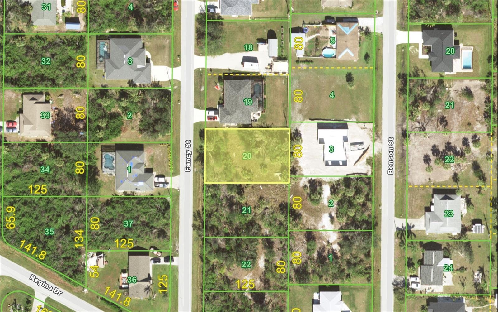 Perfect Dream Vacant Lot with PUBLIC WATER Now Available for you. If you are looking to build your new home or investment in gorgeous Southwest Florida, this one you do not want to miss out on. Great opportunity to own this vacant single-family lot. This vacant lot is situated in East Englewood and is not in a deed restricted community( No HOA or CCD). This land is located in a NO FLOOD ZONE.
This Lot is also located only Minutes from Spectacular World Renowned Natural Sandy Gulf Beaches (beautiful beaches of Boca Grande and Englewood's Manasota Key) with great restaurants and beach bars with waterfront views and live music.
Don't miss the opportunity to own a piece of paradise in SW Florida.
