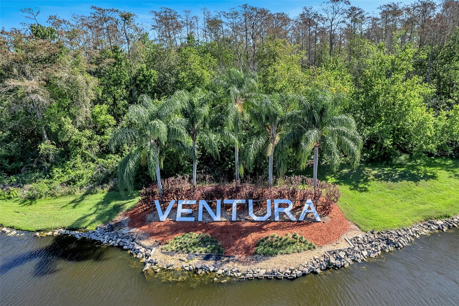 VENTURA PLACE - Residential
