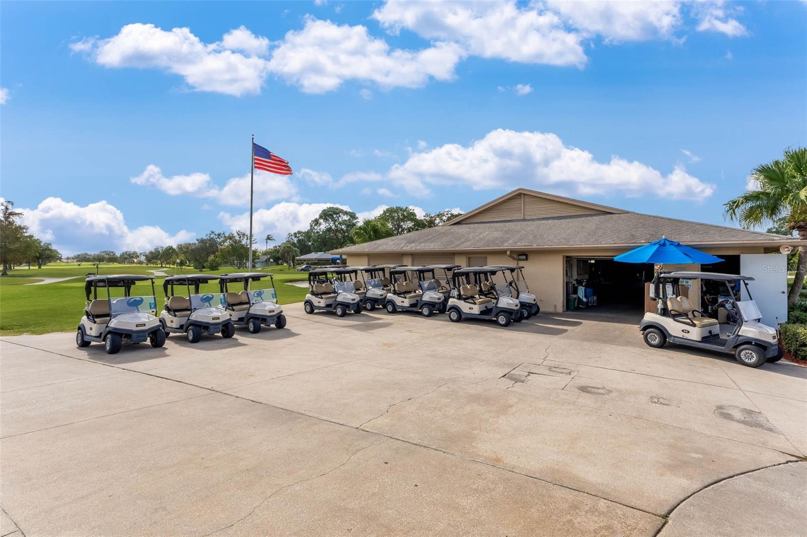 VENTURA PLACE - Residential