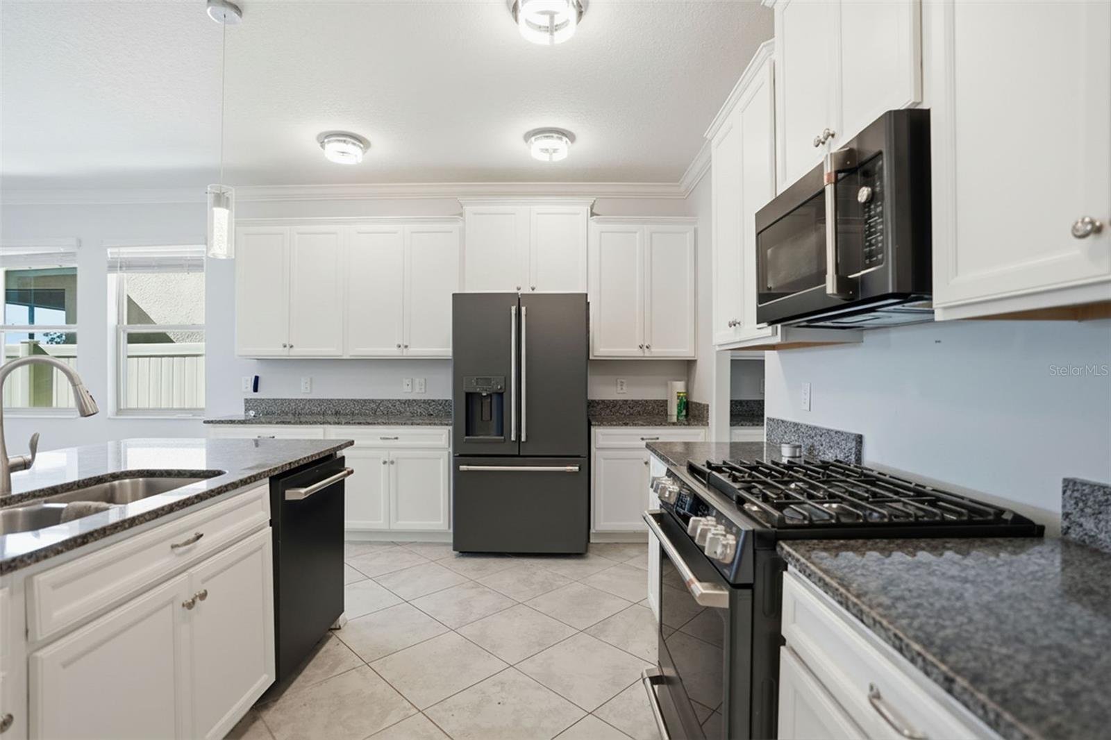 MITCHELL 54 WEST PH 1 - Residential