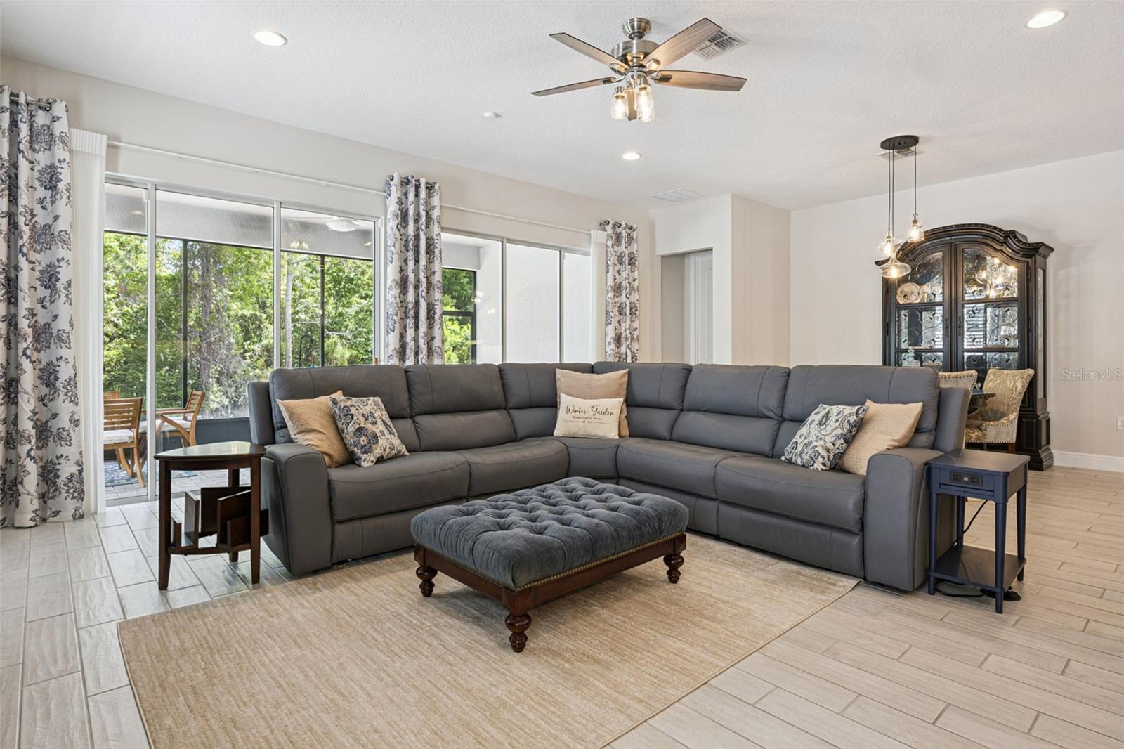 WINDING BAY PH 1B - Residential