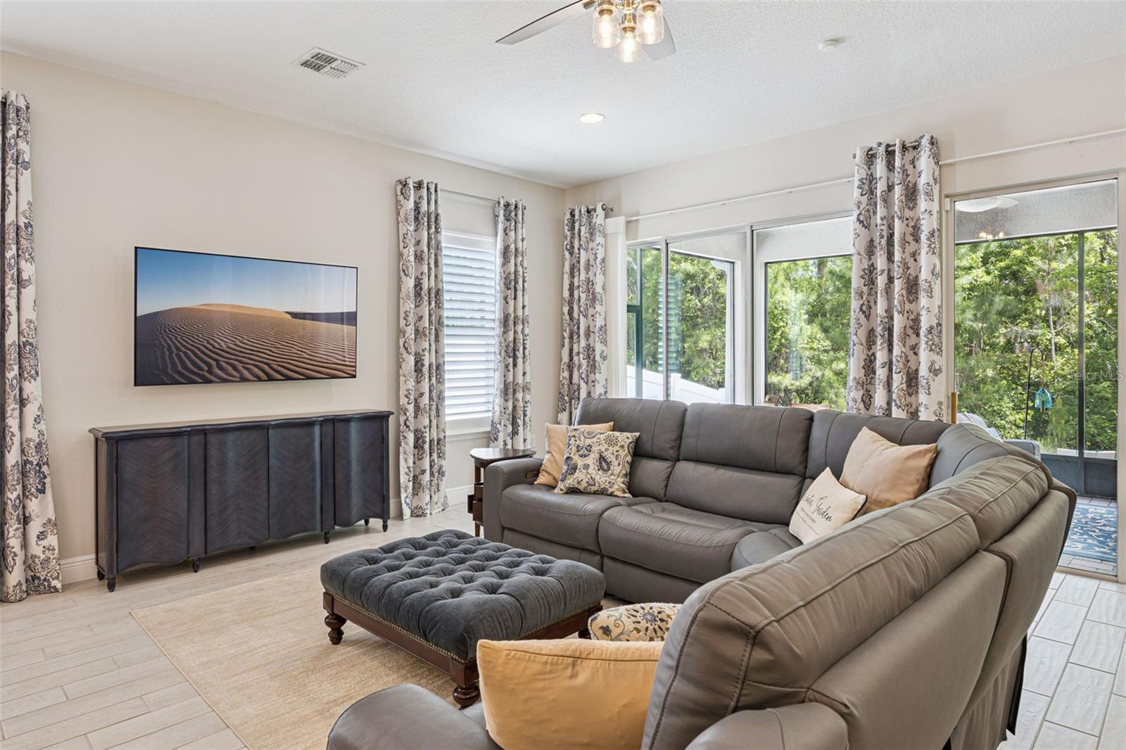 WINDING BAY PH 1B - Residential