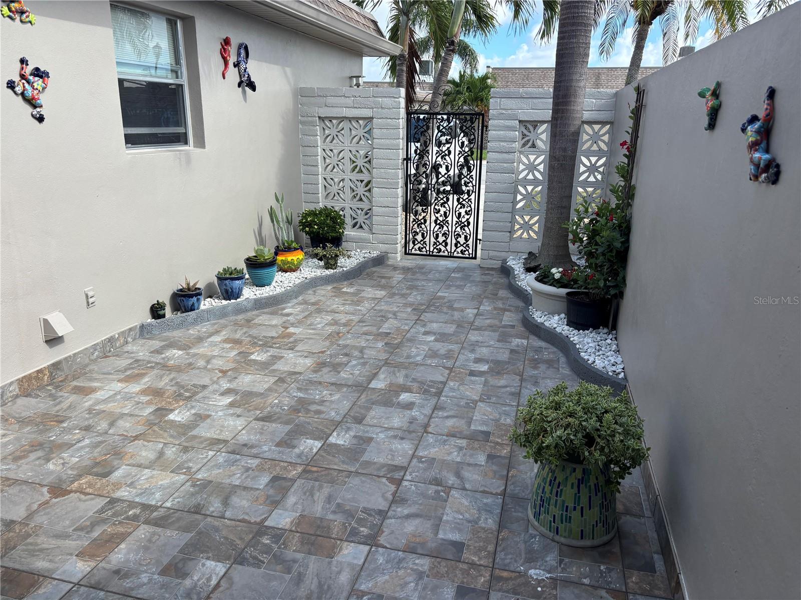 457 BOCA CIEGA POINT BOULEVARD N