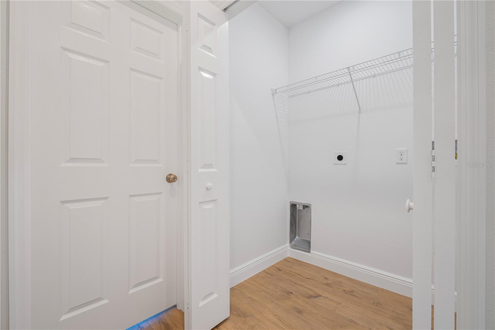 DELTONA LAKES UNIT 09 - Residential