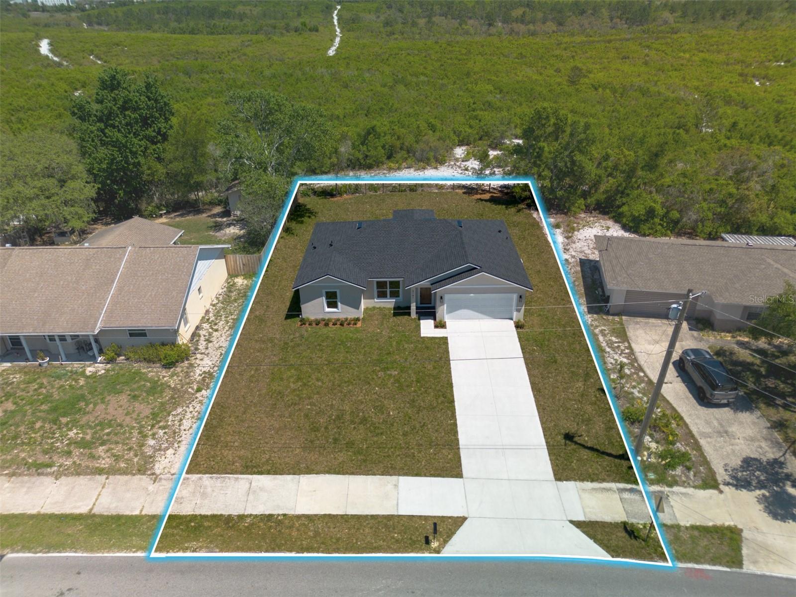 DELTONA LAKES UNIT 09 - Residential