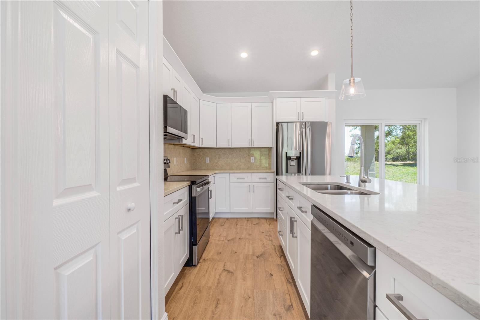 DELTONA LAKES UNIT 09 - Residential