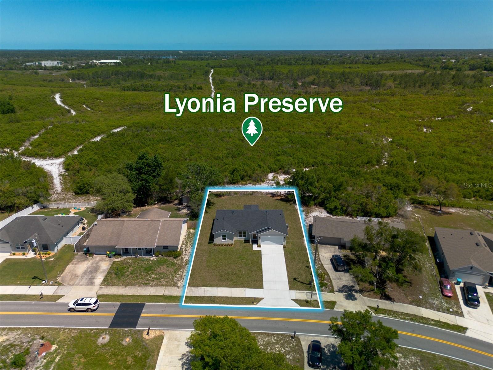DELTONA LAKES UNIT 09 - Residential
