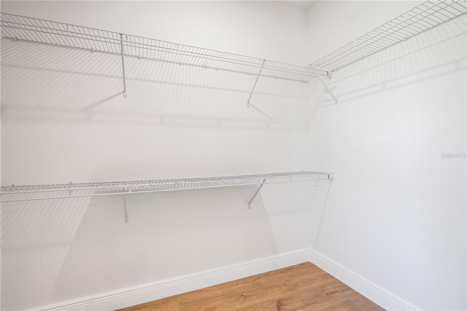 DELTONA LAKES UNIT 09 - Residential