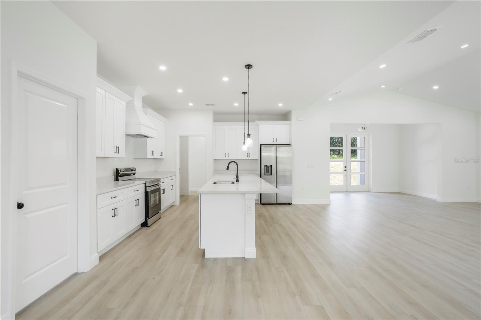 SPRING LAKE PINES PHASE 3 SUB - Residential