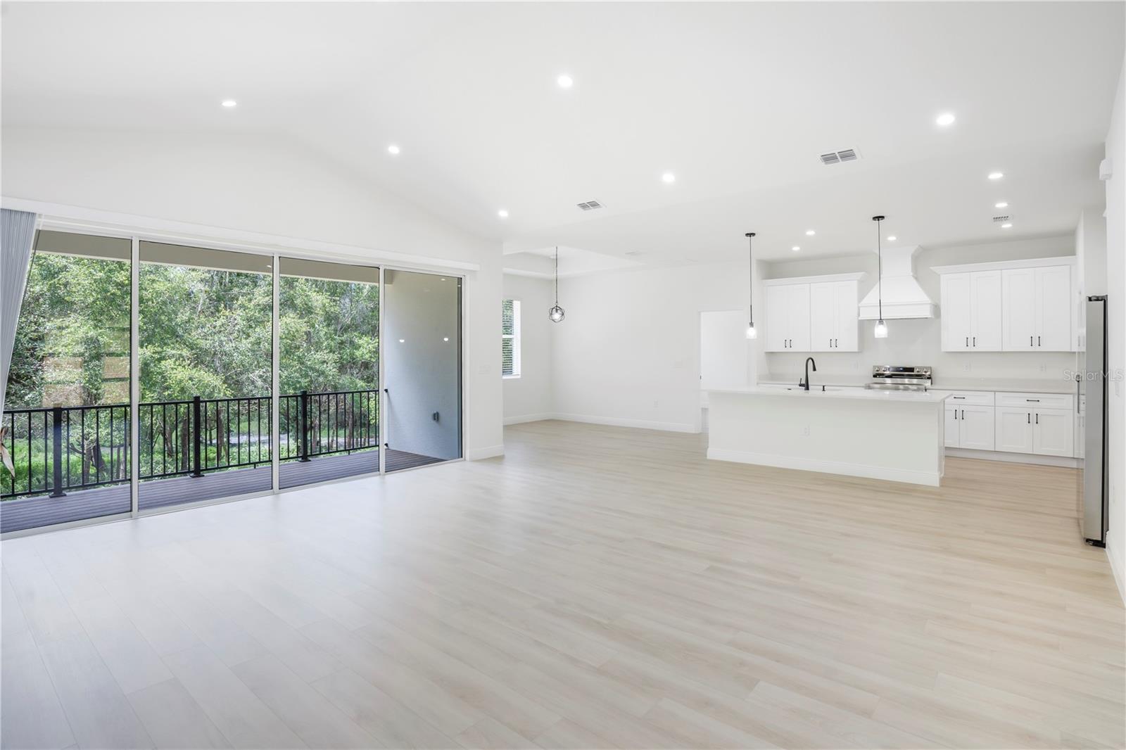 SPRING LAKE PINES PHASE 3 SUB - Residential