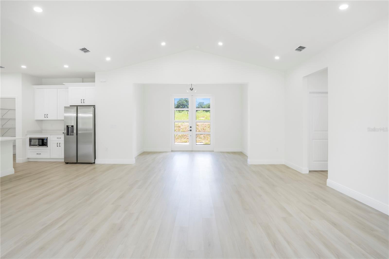 SPRING LAKE PINES PHASE 3 SUB - Residential