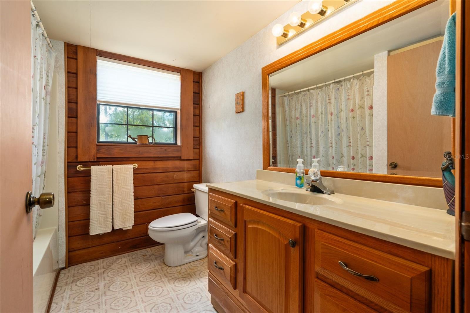 WILLISTON HEIGHTS UN 12 - Residential