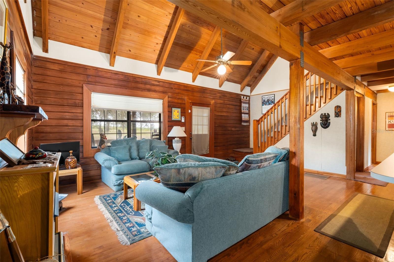 WILLISTON HEIGHTS UN 12 - Residential