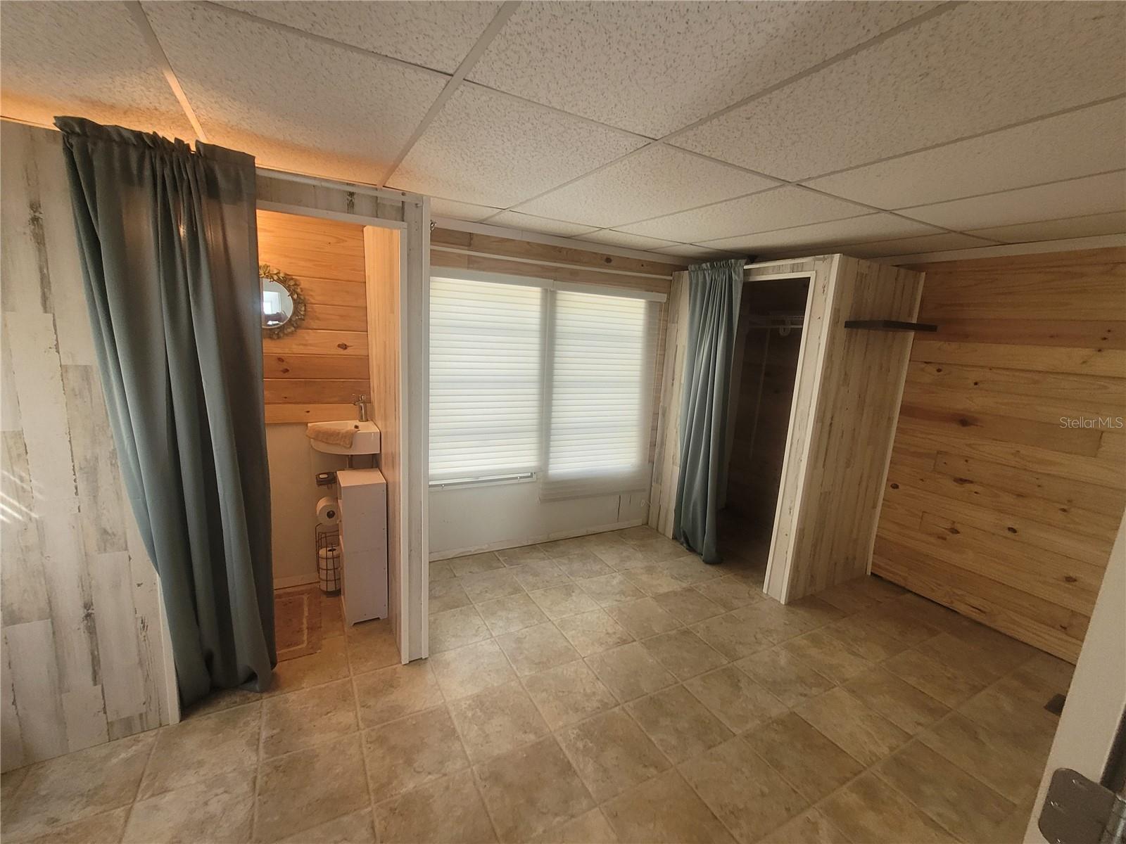 SKYVIEW ESTATES - Residential