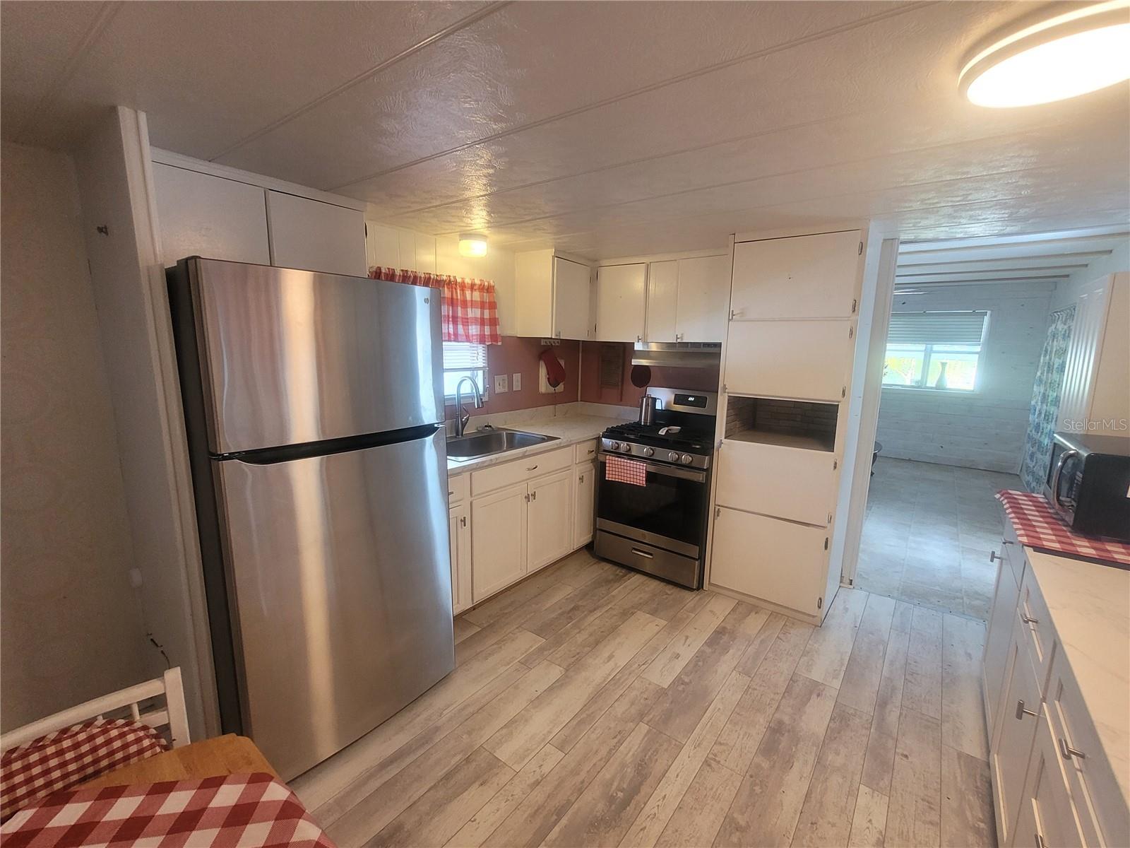 SKYVIEW ESTATES - Residential