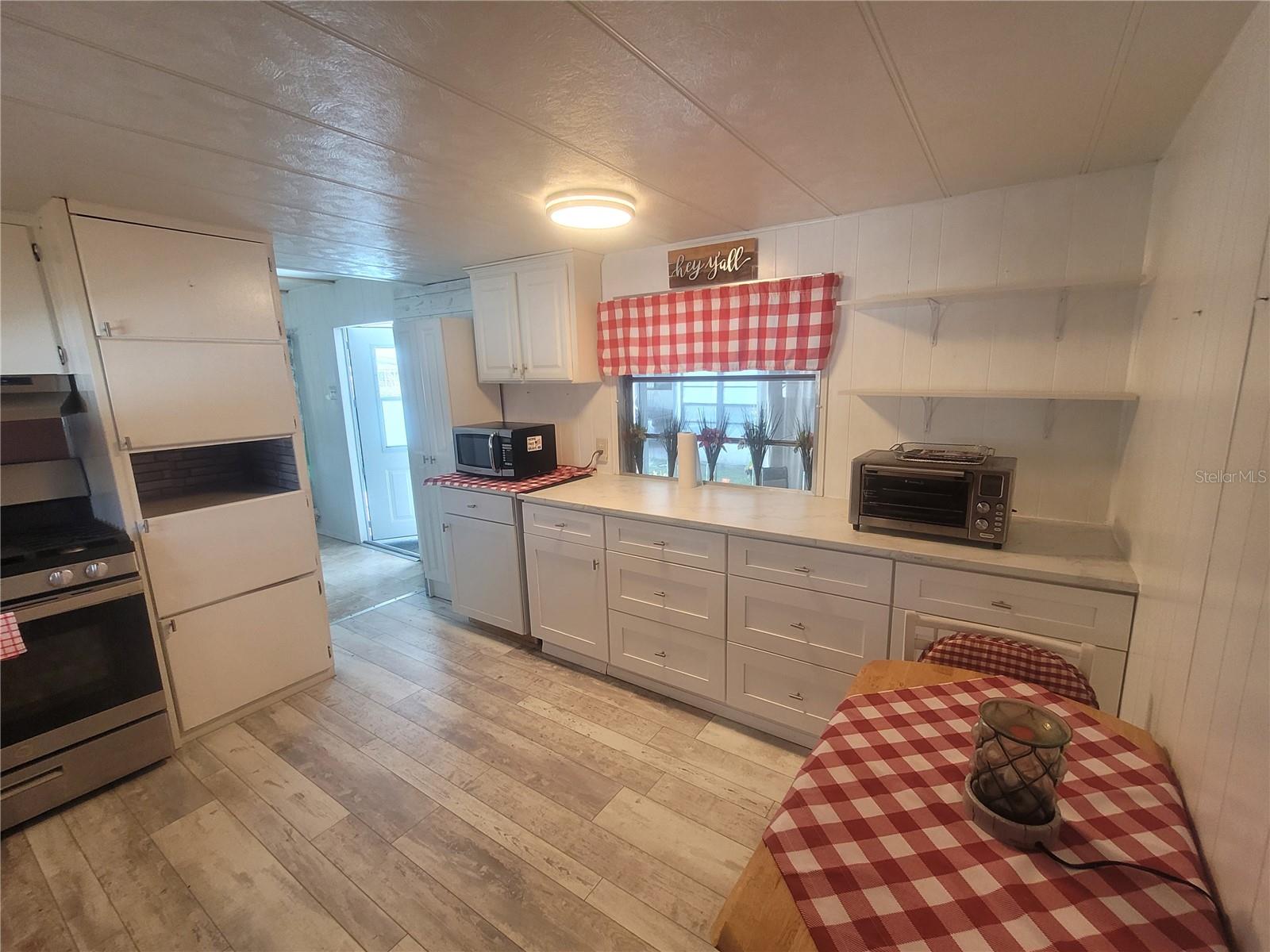 SKYVIEW ESTATES - Residential