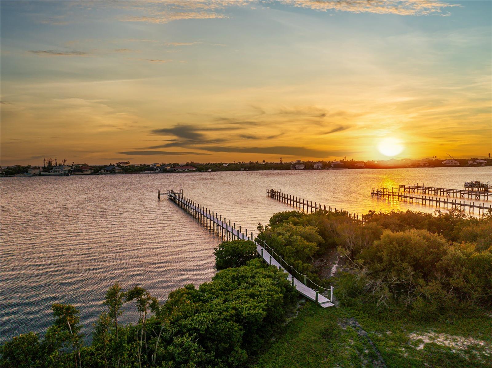 ENGLEWOOD GARDENS - Land