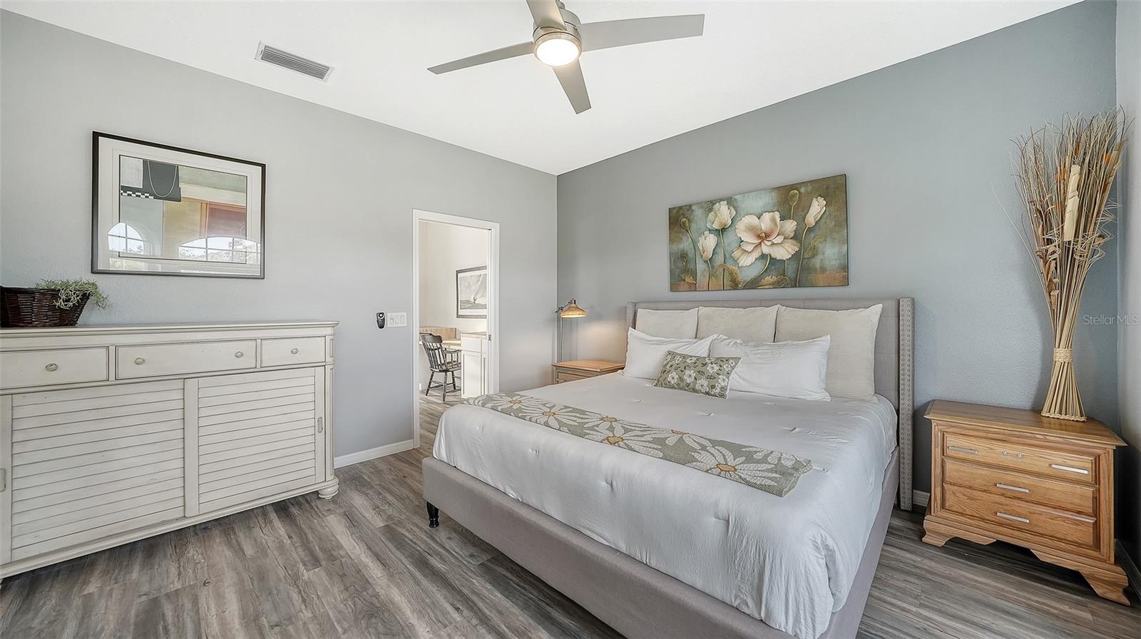 MISTY OAKS - Residential