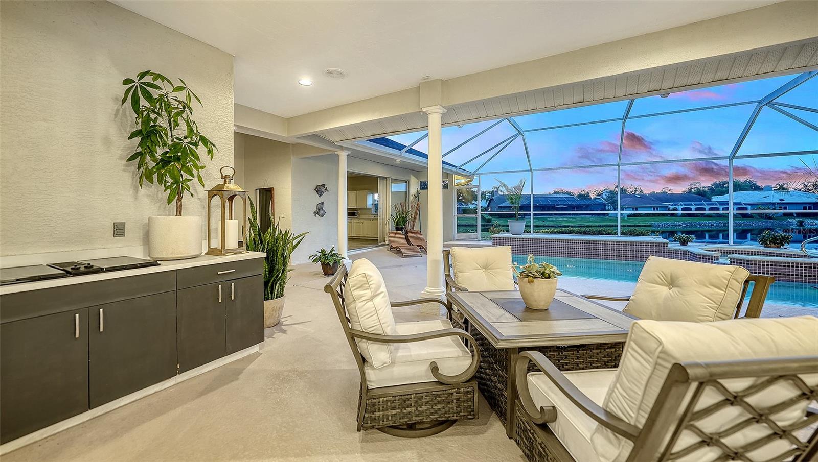 MISTY OAKS - Residential