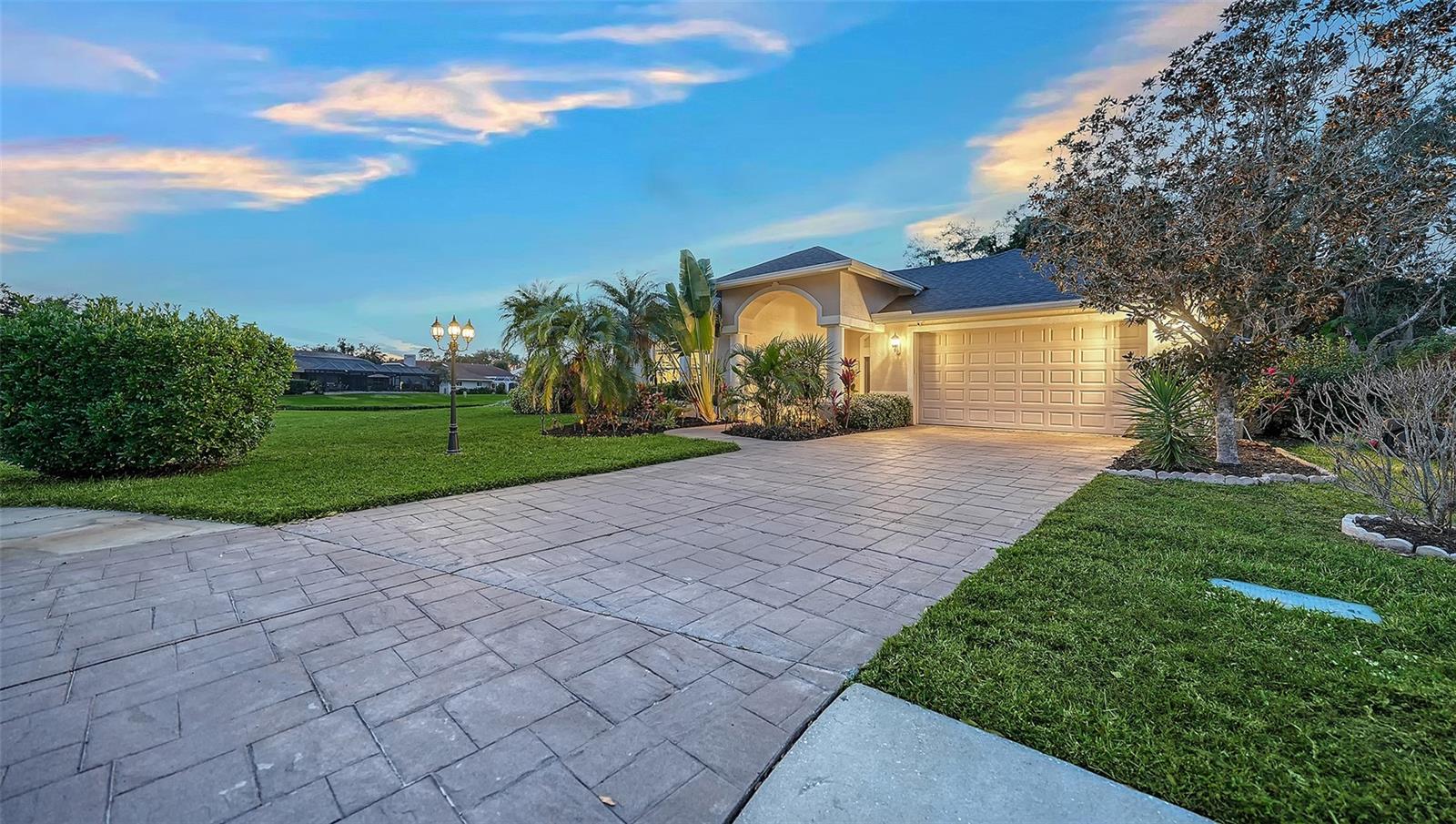 MISTY OAKS - Residential