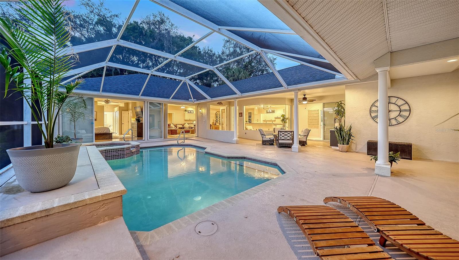 MISTY OAKS - Residential