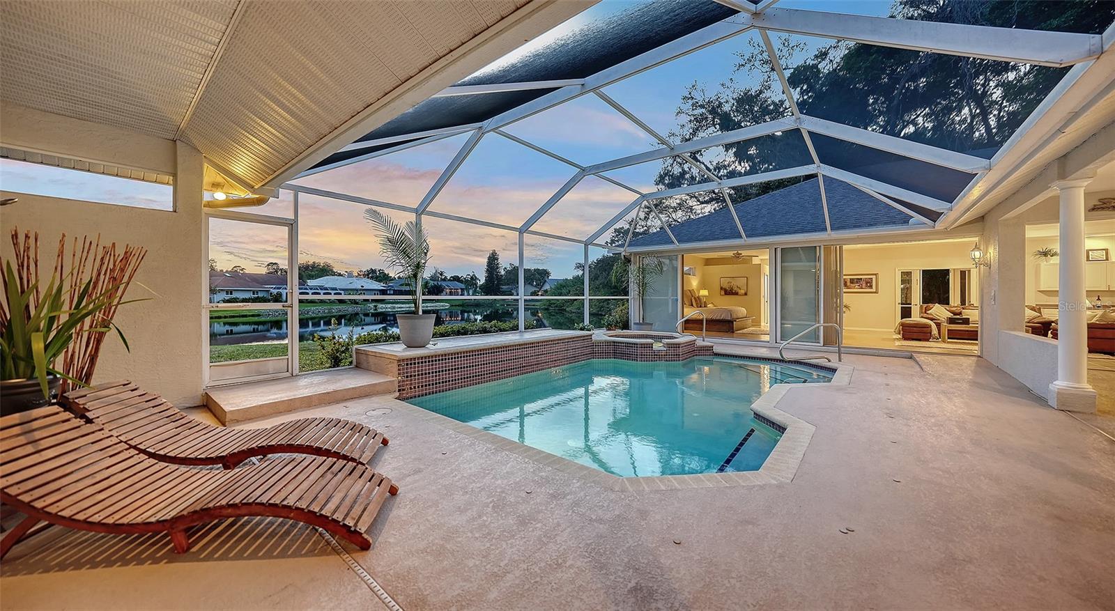 MISTY OAKS - Residential