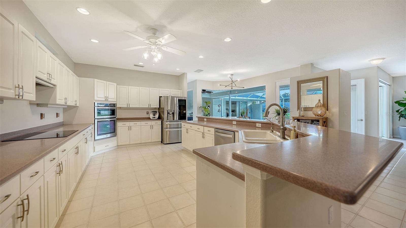 MISTY OAKS - Residential