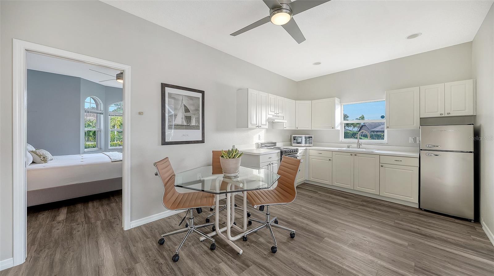 MISTY OAKS - Residential