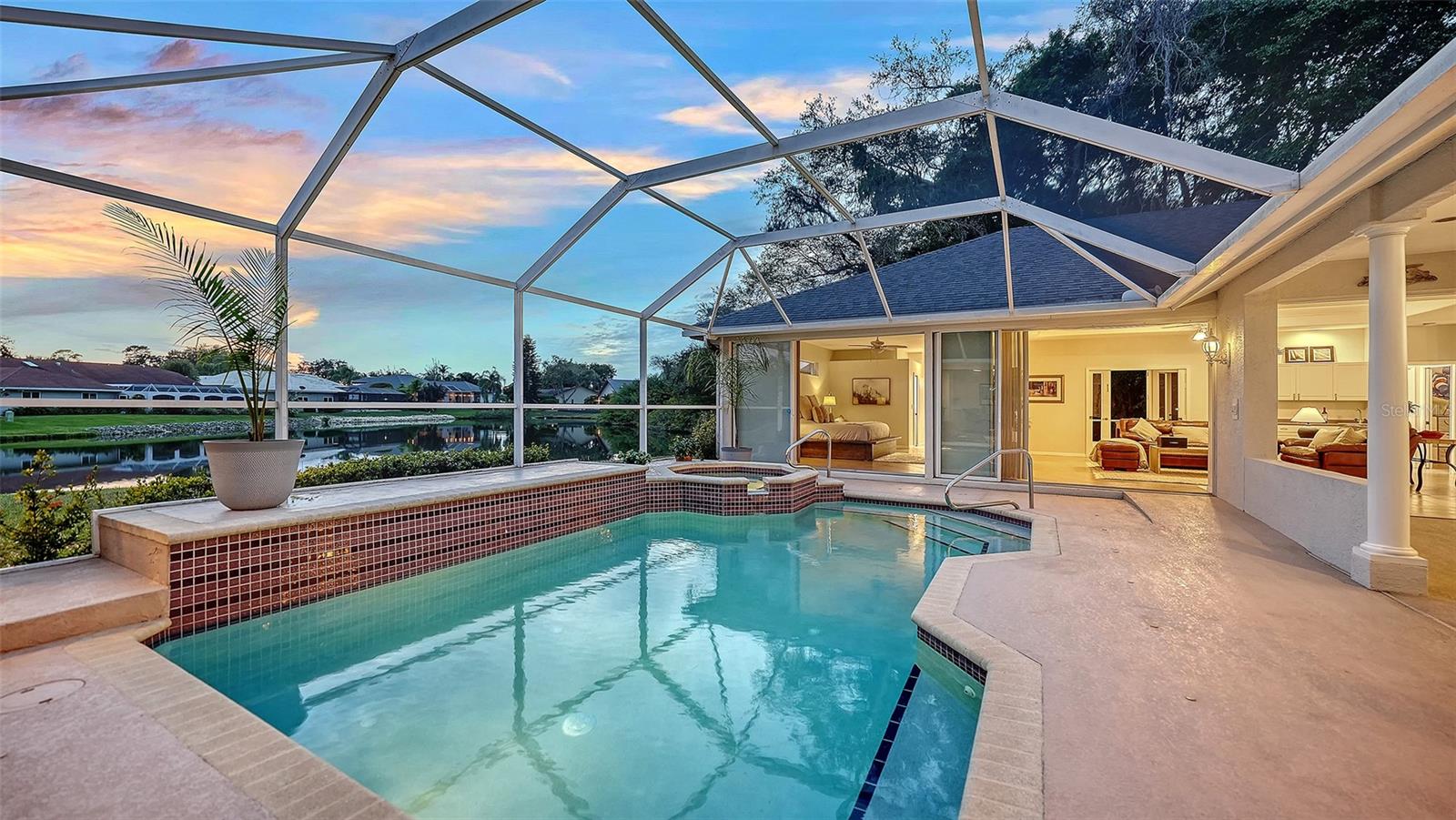 MISTY OAKS - Residential